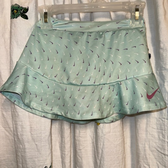 Nike Girls 24 Months Mint Green Skort - Picture 1 of 4